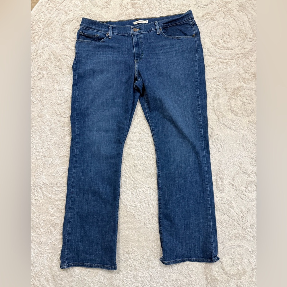 Levi’s Women’s Classic Bootcut Jeans Size 18 Dark Wash Stretch Denim‎